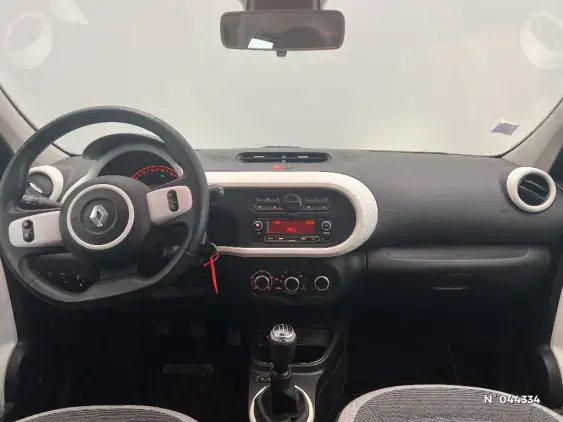 RENAULT TWINGO III - voiture d'occasion - Photo 9