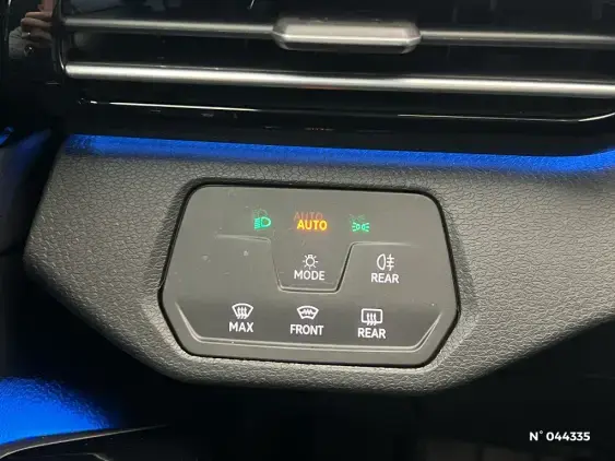 VOLKSWAGEN ID.4 - voiture d'occasion - Photo 15