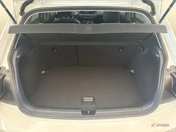 VOLKSWAGEN POLO VI - voiture d'occasion - Photo 7