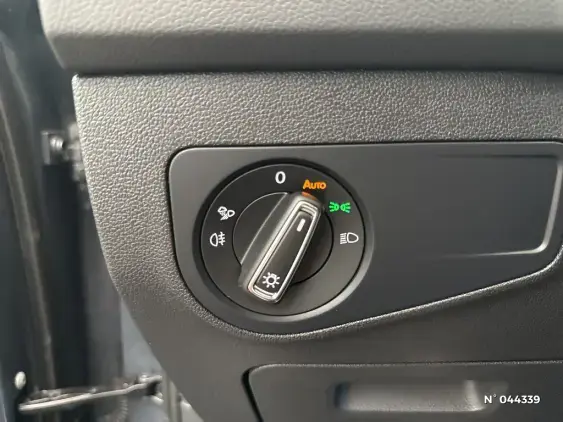 VOLKSWAGEN TIGUAN II - voiture d'occasion - Photo 26