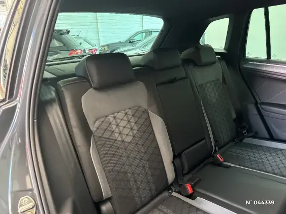VOLKSWAGEN TIGUAN II - voiture d'occasion - Photo 11