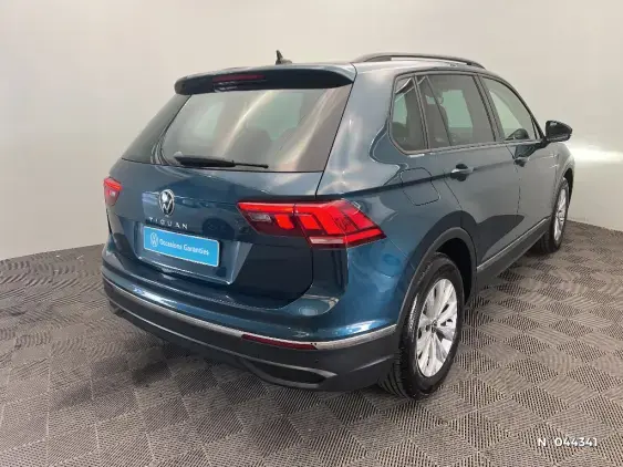 VOLKSWAGEN TIGUAN II - voiture d'occasion - Photo 4