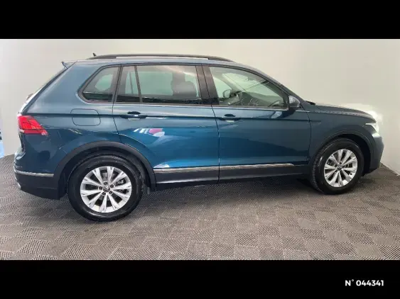 VOLKSWAGEN TIGUAN II - voiture d'occasion - Photo 5