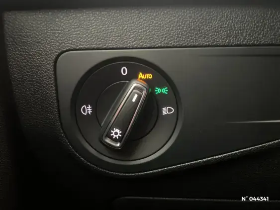 VOLKSWAGEN TIGUAN II - voiture d'occasion - Photo 15