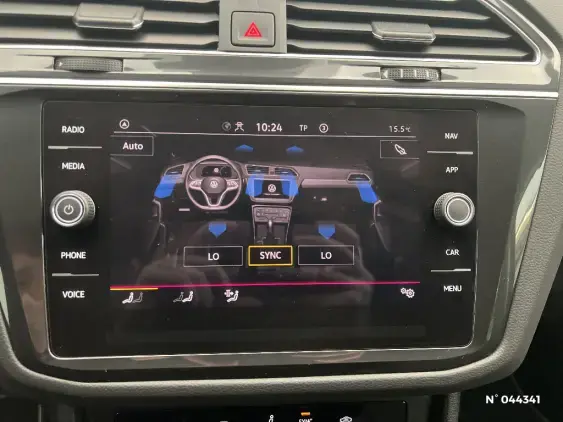 VOLKSWAGEN TIGUAN II - voiture d'occasion - Photo 27