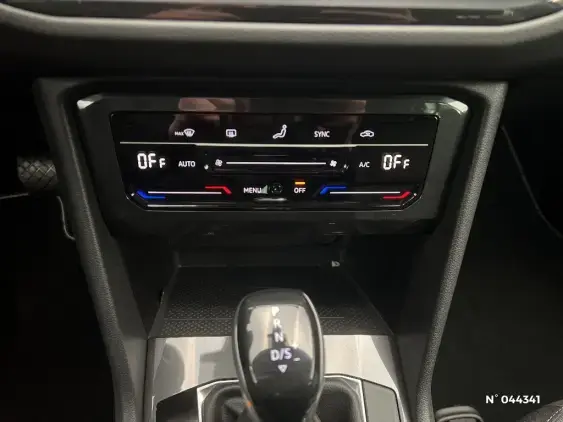 VOLKSWAGEN TIGUAN II - voiture d'occasion - Photo 29