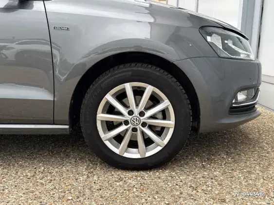 VOLKSWAGEN POLO V - voiture d'occasion - Photo 8