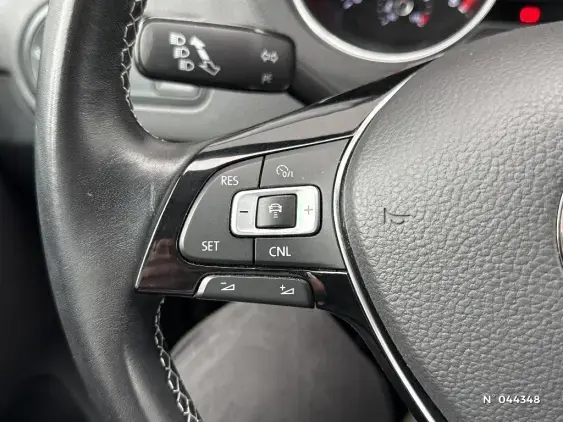 VOLKSWAGEN POLO V - voiture d'occasion - Photo 26