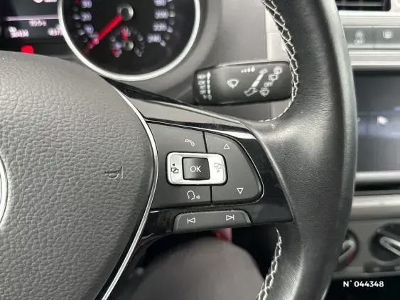 VOLKSWAGEN POLO V - voiture d'occasion - Photo 27