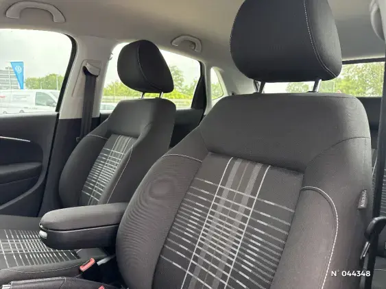 VOLKSWAGEN POLO V - voiture d'occasion - Photo 33