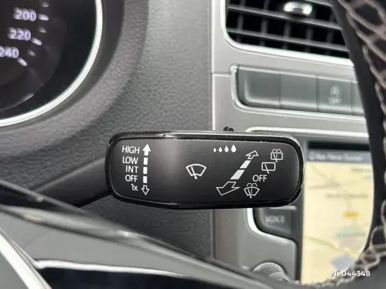 VOLKSWAGEN POLO V - voiture d'occasion - Photo 34