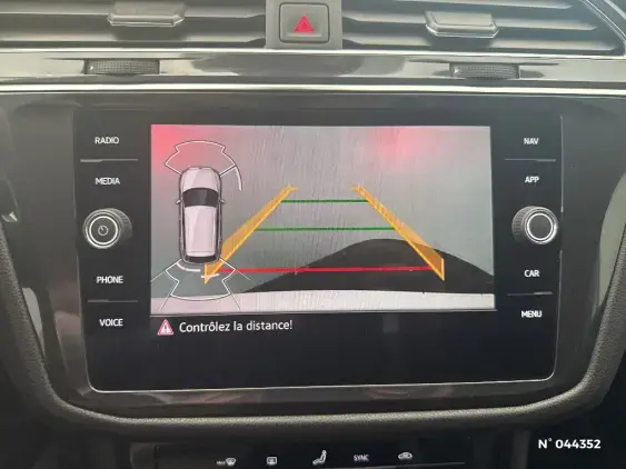 VOLKSWAGEN TIGUAN ALLSPACE - voiture d'occasion - Photo 14