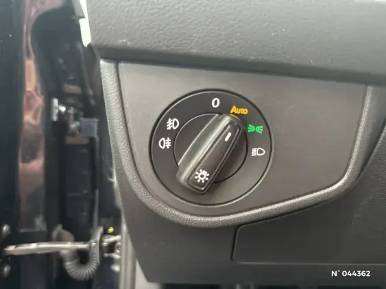 VOLKSWAGEN POLO VI - voiture d'occasion - Photo 26