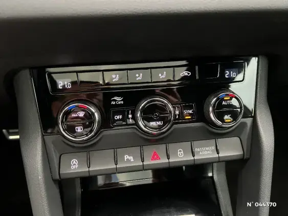 SKODA KAROQ - voiture d'occasion - Photo 35