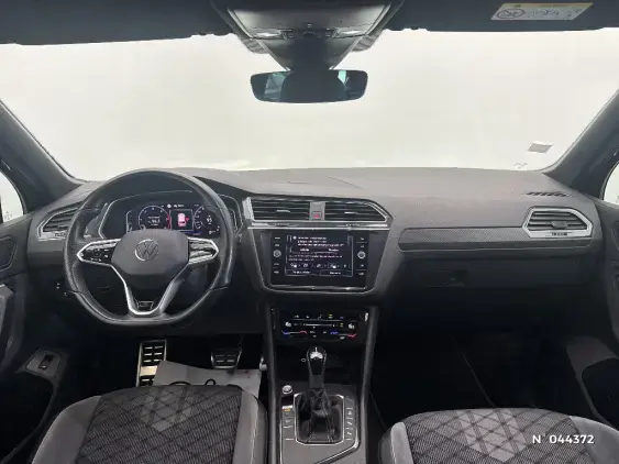 VOLKSWAGEN TIGUAN II - voiture d'occasion - Photo 9
