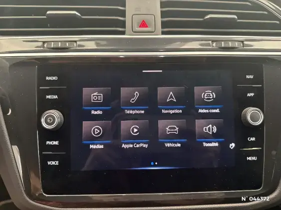 VOLKSWAGEN TIGUAN II - voiture d'occasion - Photo 13