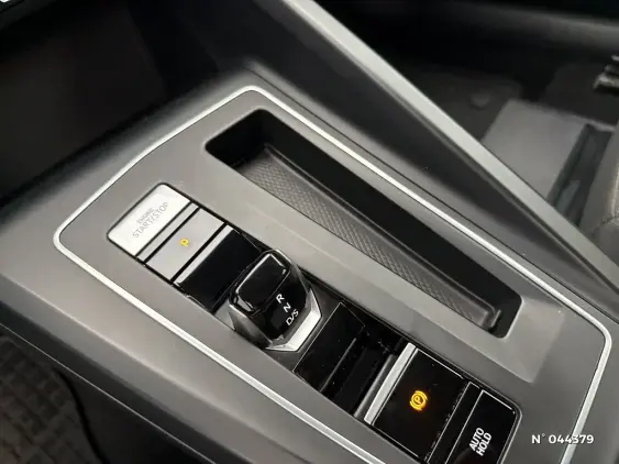 VOLKSWAGEN GOLF VIII - voiture d'occasion - Photo 32