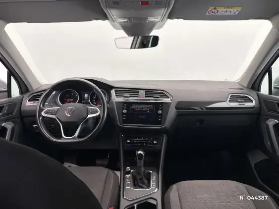 VOLKSWAGEN TIGUAN II - voiture d'occasion - Photo 9