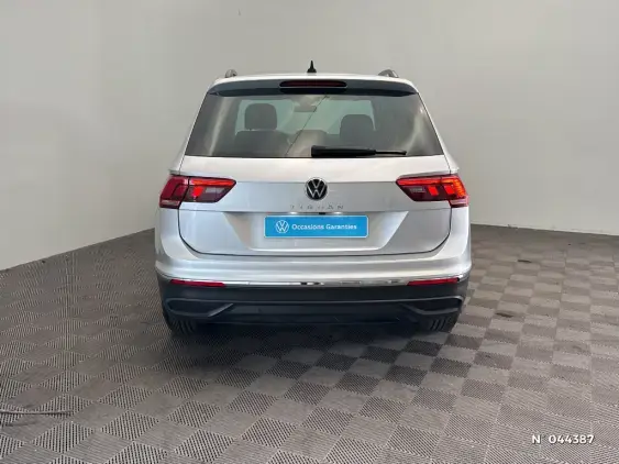 VOLKSWAGEN TIGUAN II - voiture d'occasion - Photo 6