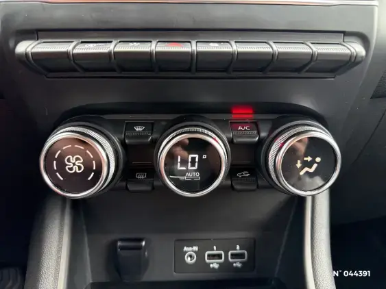 RENAULT CAPTUR II - voiture d'occasion - Photo 29