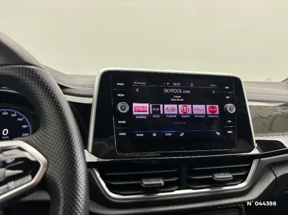 VOLKSWAGEN T-ROC - voiture d'occasion - Photo 13