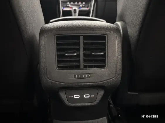 VOLKSWAGEN T-ROC - voiture d'occasion - Photo 33