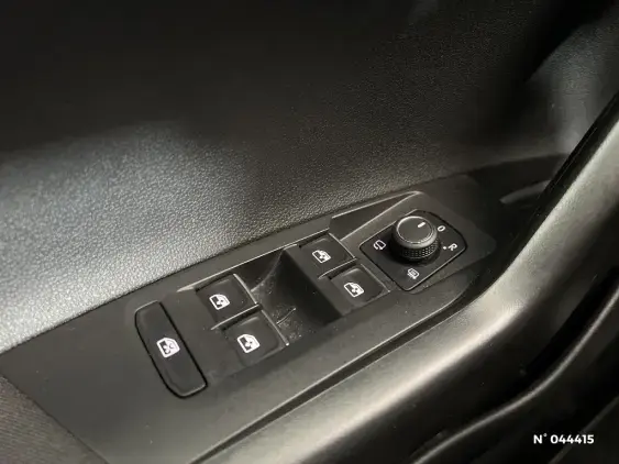 VOLKSWAGEN POLO VI - voiture d'occasion - Photo 28