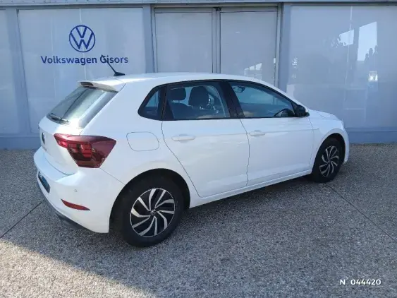 VOLKSWAGEN POLO VI - voiture d'occasion - Photo 4