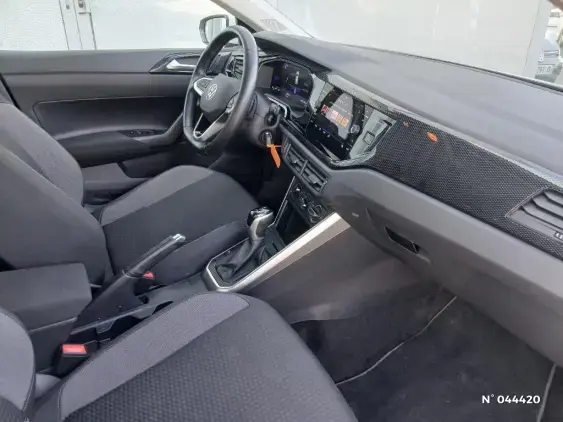 VOLKSWAGEN POLO VI - voiture d'occasion - Photo 10