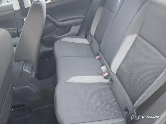 VOLKSWAGEN POLO VI - voiture d'occasion - Photo 11