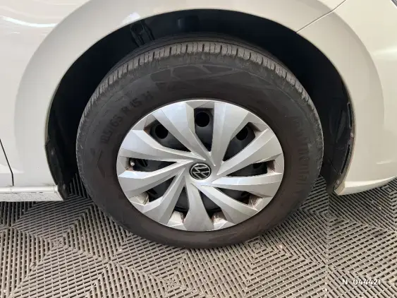 VOLKSWAGEN POLO VI - voiture d'occasion - Photo 8