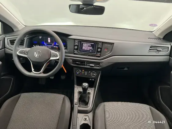 VOLKSWAGEN POLO VI - voiture d'occasion - Photo 9