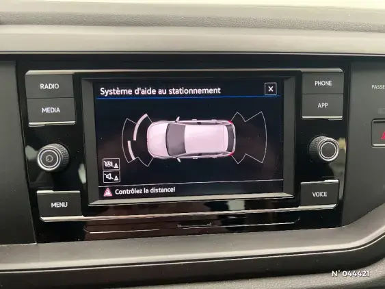 VOLKSWAGEN POLO VI - voiture d'occasion - Photo 14