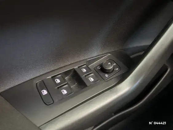 VOLKSWAGEN POLO VI - voiture d'occasion - Photo 31