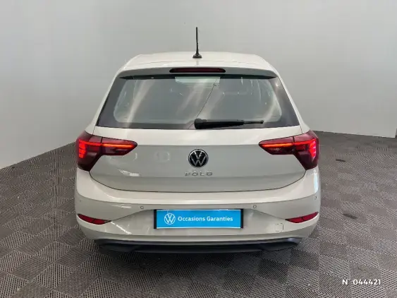 VOLKSWAGEN POLO VI - voiture d'occasion - Photo 6