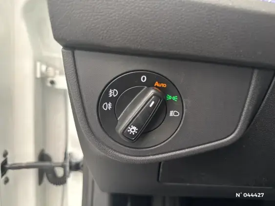 VOLKSWAGEN POLO VI - voiture d'occasion - Photo 25