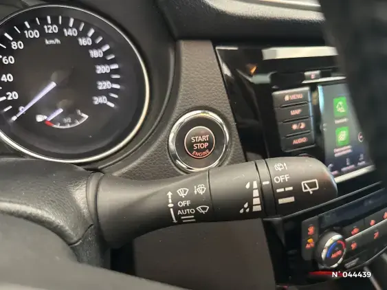 NISSAN QASHQAI II - voiture d'occasion - Photo 28