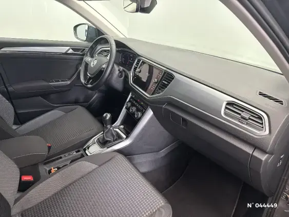 VOLKSWAGEN T-ROC - voiture d'occasion - Photo 10