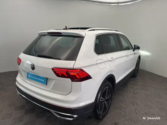 VOLKSWAGEN TIGUAN II - voiture d'occasion - Photo 4