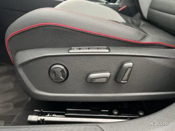 VOLKSWAGEN GOLF VIII - voiture d'occasion - Photo 34