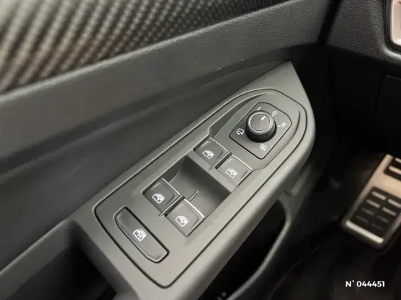 VOLKSWAGEN GOLF VIII - voiture d'occasion - Photo 40