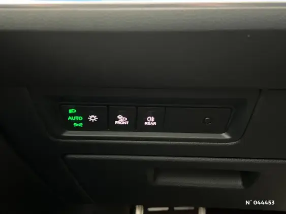 VOLKSWAGEN TOUAREG III - voiture d'occasion - Photo 15