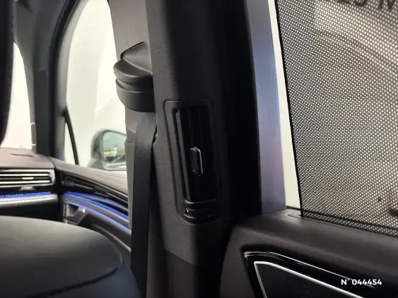 VOLKSWAGEN TOUAREG III - voiture d'occasion - Photo 31