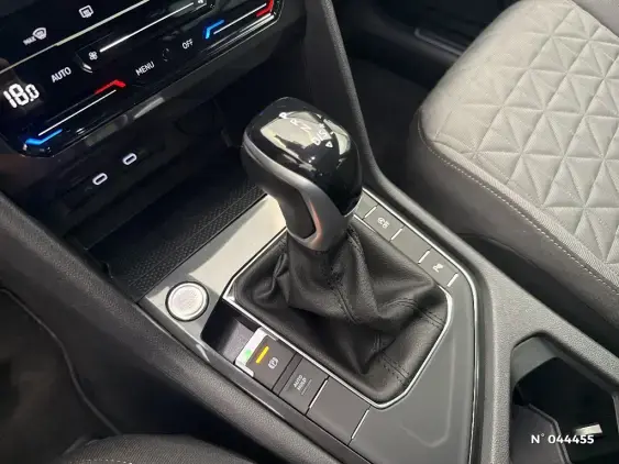 VOLKSWAGEN TIGUAN II - voiture d'occasion - Photo 32