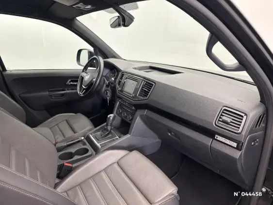 VOLKSWAGEN AMAROK - voiture d'occasion - Photo 10