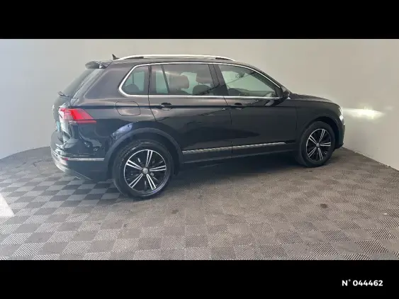 VOLKSWAGEN TIGUAN II - voiture d'occasion - Photo 5