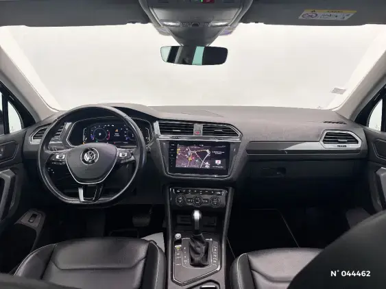 VOLKSWAGEN TIGUAN II - voiture d'occasion - Photo 9