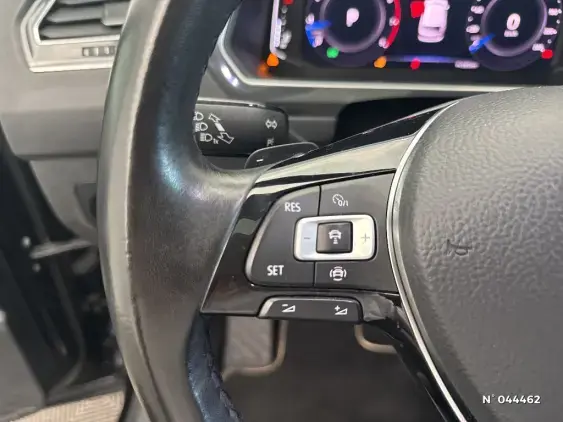 VOLKSWAGEN TIGUAN II - voiture d'occasion - Photo 15