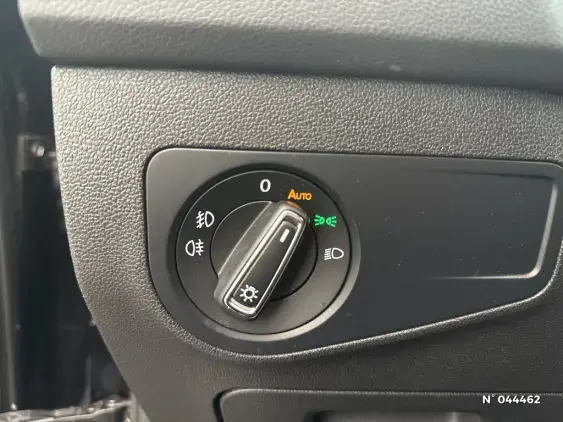 VOLKSWAGEN TIGUAN II - voiture d'occasion - Photo 26