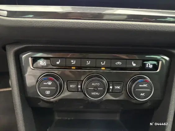 VOLKSWAGEN TIGUAN II - voiture d'occasion - Photo 31